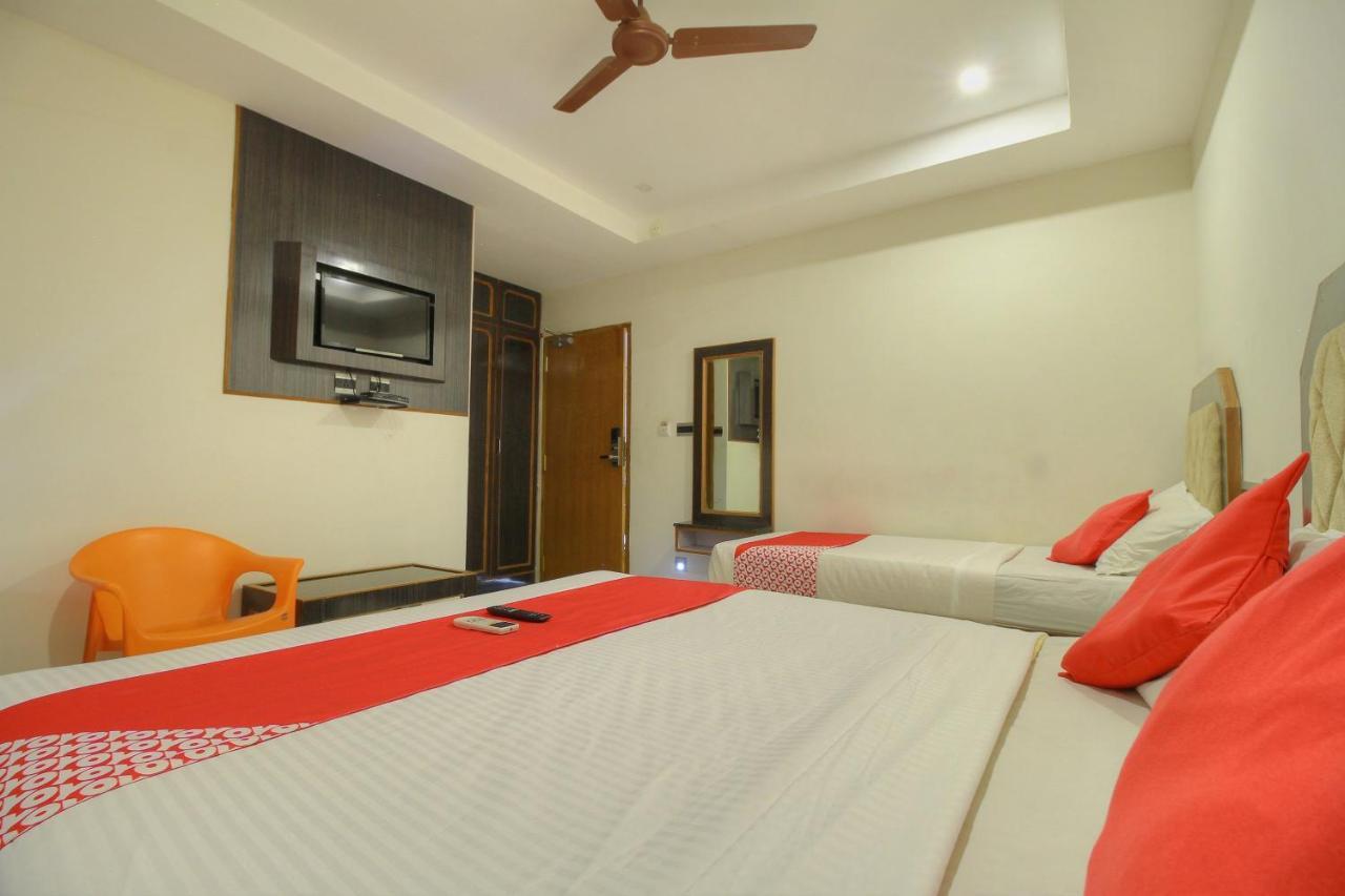 Oyo 15948 Hotel Srees Tiruchirappalli Экстерьер фото