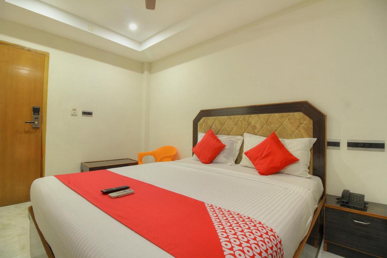 Oyo 15948 Hotel Srees Tiruchirappalli Экстерьер фото